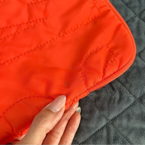 MARC JACOBS Tablet iPad Red Case 8” X 10.5” Quilted protector holder - Picture 11 of 12